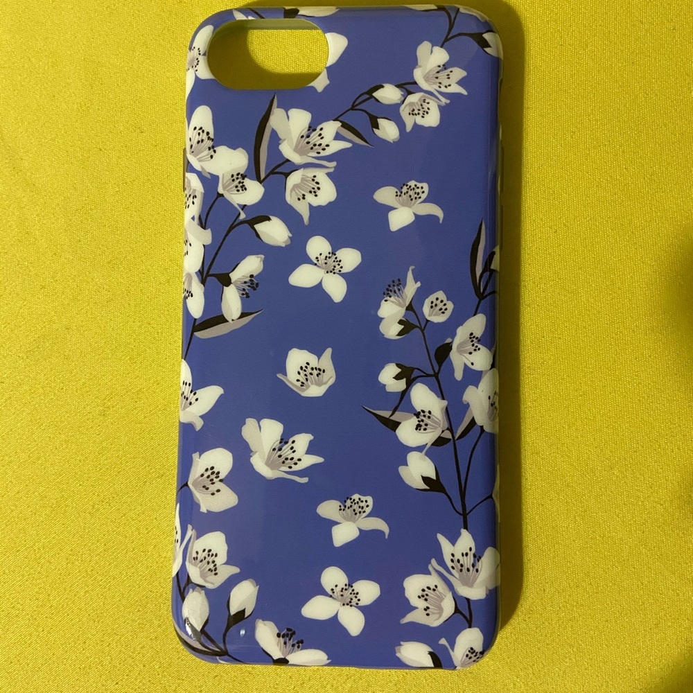 Casely IPhone 8 case